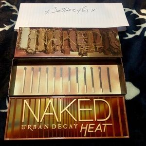 💯Urban Decay Naked Heat Palette💯